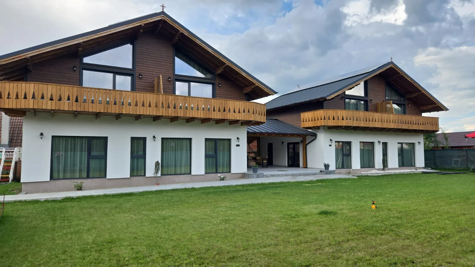 Cele două vile Austrian Villas